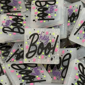 ¡Hola, Boo! Cuentas focales de silicona con purpurina para Halloween