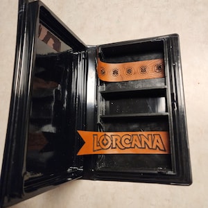 Lorcana Deluxe VHS Deck Case Fits ~70 Full sleeved Cards and Token Compartment