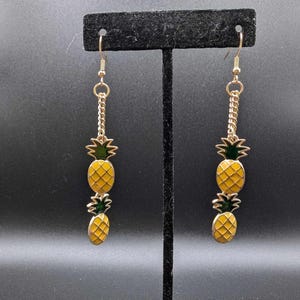 Metal pineapple fidget earrings