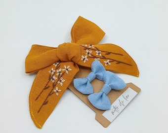 Girl Accessory, Elegant Embroidered Mom Daughter Accessories Gift, Linen Bows, Baby Hair Bows, Embroidered Hair Bow,