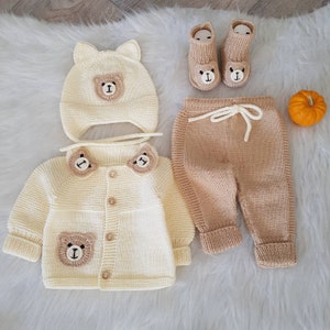 Afstudeerjurk pasgeboren baby | Set van 4 ziekenhuisjassen | Uniseks babykleding |Gebreide babykleding