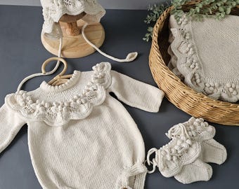 Knitted Baby Girl Rompers Set and Blanket Set, Newborn Grape