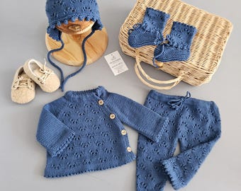 Handgebreide Coming Home-outfit voor pasgeboren jongen | 4-delige set biologisch katoen | Cadeau kraamcadeau