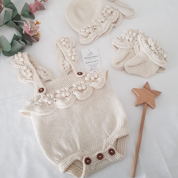 Baumwolle 3-Teiler Set - Baby Mädchen Strampler - Sommer Strampler - Strampler, Booties und Mütze Set - Ärmelloser Overall - Cremefarbe Babykleid-Neu