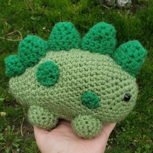 Crochet Dinosaur Amigurumi, Cute Stuffed Animal Toy, Handmade Gift for Kids, Green Dino Plushie