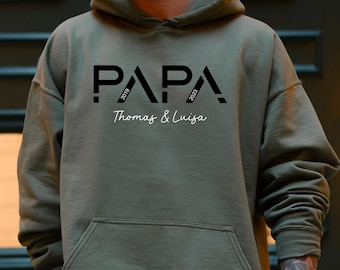 Los mejores regalos para papá: Camiseta/sudadera personalizada con los nombres y años de nacimiento de tus hijos. Suéter para papá. Regalo de cumpleaños.
