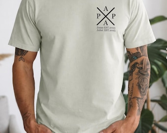 Personalisierte Papa T-Shirt mit Kindernamen und Geburtsjahren – Das perfekte Vatertags- und Geburtstagsgeschenk.Geschenkidee für Papa.