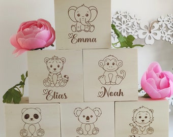 Hucha personalizada. hucha de madera. Hucha con nombre. Hucha con motivo animal. Caja de dinero para niños. Regalo personalizado para niños.