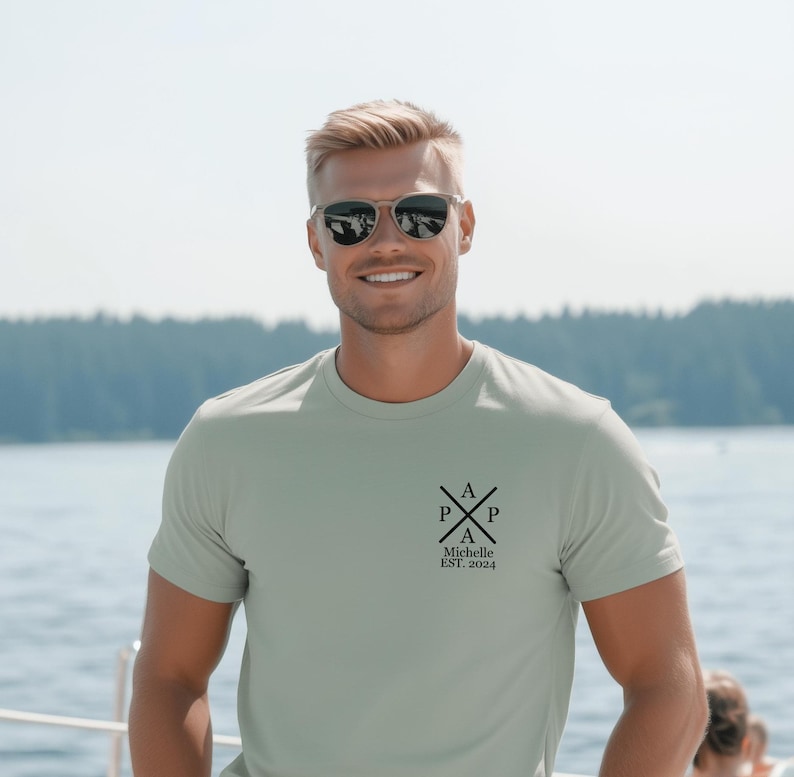 Personalized dad t-shirt with children's names and birth years – The perfect Father's Day and birthday gift. Gift idea for dad. image 8