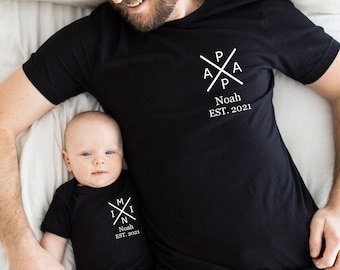 Papa en ik outfit. Bijpassend gepersonaliseerd papa T-shirt en babybody. Cadeau voor Vaderdag. Bijpassende set voor vader en kind. Familie outfit.