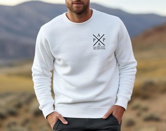 Battement de coeur de papa : Sweat-shirt de paternité personnalisé. Sweat-shirt lourd papa personnalisé. Cadeaux papa. Cadeau d’anniversaire papa.