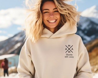 El tesoro de mamá:Sudadera con capucha personalizada del año de nacimiento.Suéter para mamá.Regalo para madre.Sudadera con capucha para mamá.Sudadera para mamá.Sudadera con capucha personalizada.