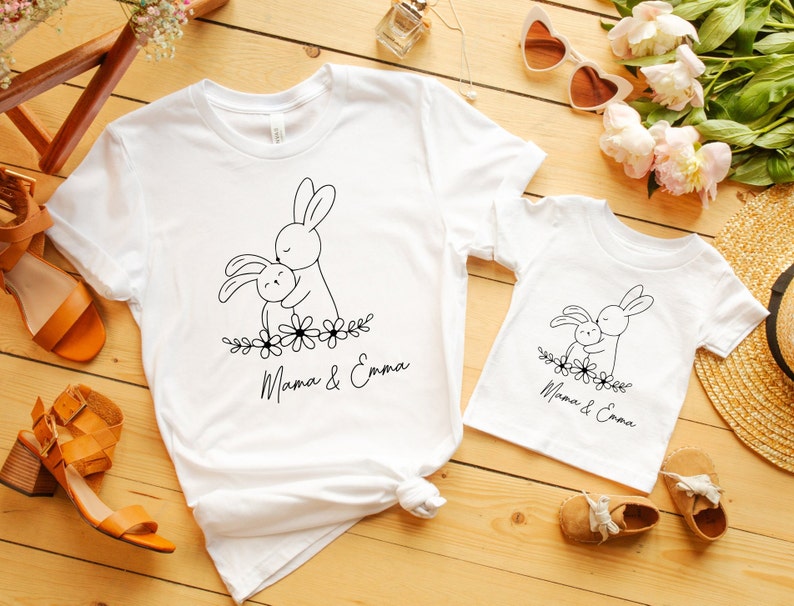 Des tenues assorties pour le meilleur duo maman et bébé. Cadeau pour la fête des mères : ensemble maman et moi lapin. Idée cadeau maman et bébé. Ensemble mère-enfant. image 1