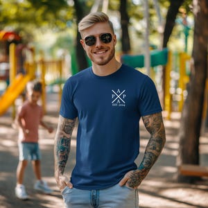 Personalized dad t-shirt with children's names and birth years – The perfect Father's Day and birthday gift. Gift idea for dad. image 5