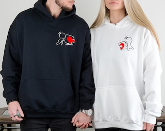 Matching outfits for couples – matching sweatshirts in a partner look, a romantic gift idea for Valentine's Day. Outfit for couples: T-shirts, hoodies.