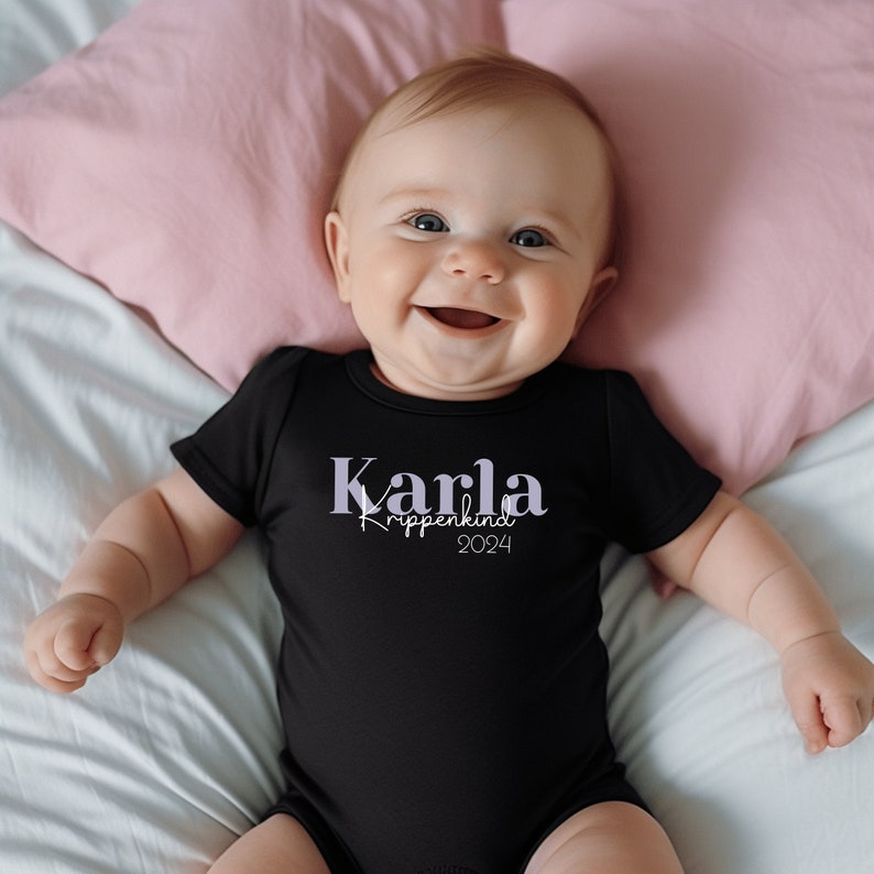 Kitakind 2024 T-Shirt.Personalisiertes Kindergartenkind Outfit.Krippenkind 2024.Kindergarten kind T Shirt mit Name. Krippenkind Baby Body. Bild 3