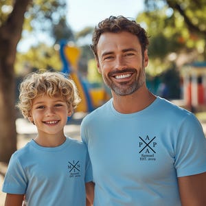 Daddy & Me T-shirts. Father-child matching outfit. Father's Day gift with birth year and name. Gift idea for birthdays, Father's Day. Dad mini set.