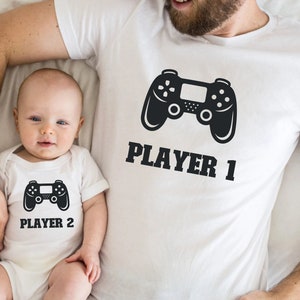 Dad and baby set. Father child outfit. Baby and dad matching outfits. &quot;Player 1&quot; T-shirt and &quot;Player 2&quot; baby bodysuit. Family clothing set.