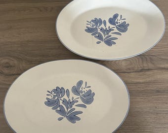 Lot 2 Vintage Pfaltzgraff Yorktowne Oval Serving Platters #16 14" x 10"