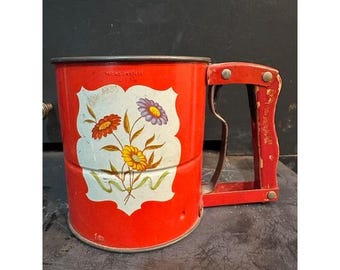 Vintage Androck Hand-i-Sift Red Floral Metal Flour Sifter Wooden Handle USA Made