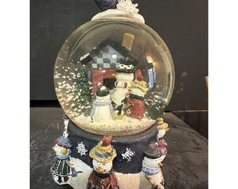 Vintage Snowman Musical Snow Globe Winter Scene Christmas Decor Wind Up