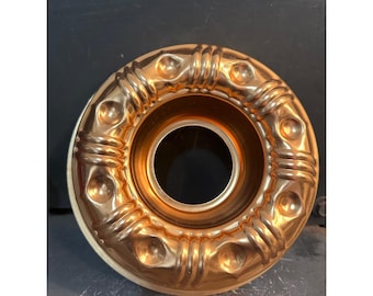 Vintage Copper Tone Aluminum Bundt Cake Pan Ornate Fluted Ring Mold 8.5 Inch