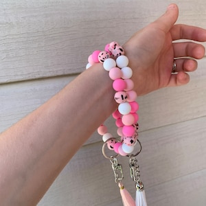 Llavero de pulsera con cuentas de silicona