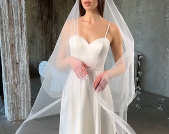 Minimalist wedding veil with blusher, two layer bridal veil, wedding veil cathedral, classic veil for bride, fingertip light ivory veil