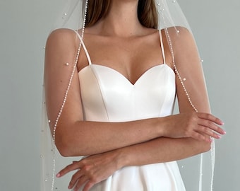 Beaded Bridal Veil,custom veil,Bridal Booty Veils,Veil long,ivory cape veil,wedding veil ivory,white veil