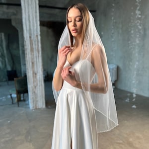Beaded wedding veil, Crystal wedding veil, Ivory bridal veil, Bridal beaded veil,lux rhinestone veil, Fingertip veil, Cathedral crystal veil