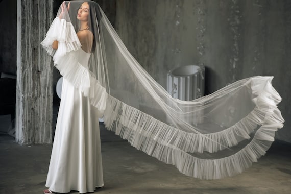 Ruffled Wedding Veil: Italian Tulle Frill, Handmade Bridal Veil