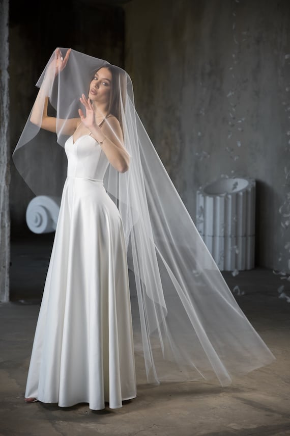 Light Ivory Wedding Veil Light ivory wedding veil with beaded lace appliques V107  main image 4