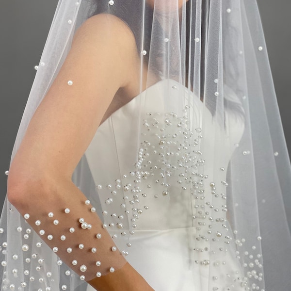 Pearl Cape, Soft Lave Veil, 1 Tier Plain Veil, Pearls Trim Veil, Pearl Lined Veil, Tulle Wedding Veil, Pearl Cathedral Veil