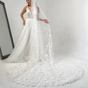 Flowers new bridal veil, Floral wedding veil, Veil with flowers, Royal wedding veil, Bridal flower veil, veil with flower buds flowered veil