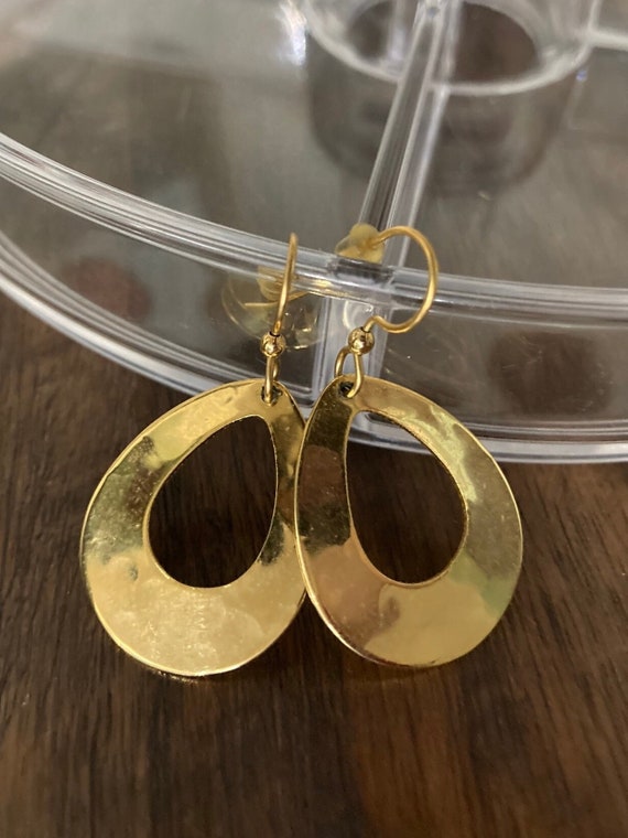 Vintage Golden Oval Earrings - image 1