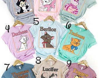 Camiseta retro de Disney "Los Aristogatos", estrenada en 1970, con la imagen de María, duquesa, Berlioz y el gato de Toulouse. Regalo para viajes a Disneyland. Camisetas familiares a juego. Reino Mágico.