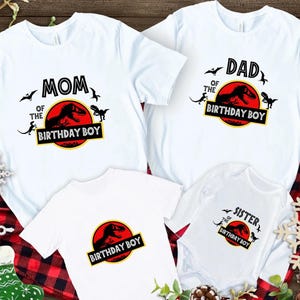 Camisetas de dinossauro combinando com a família: camisetas da viagem para o Jurassic World