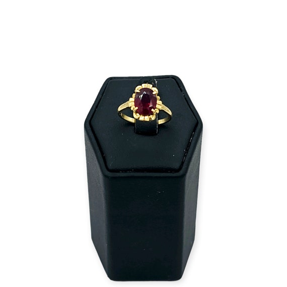 Vintage 10k gold and garnet ring - image 1