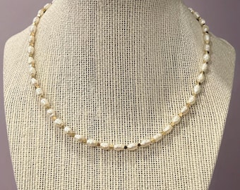 Freshwater Pearl Necklace with 14k Gold Accents – Classic Choker Style