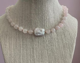 Rose Quartz Necklace With Baroque Pearl And 14k Gold