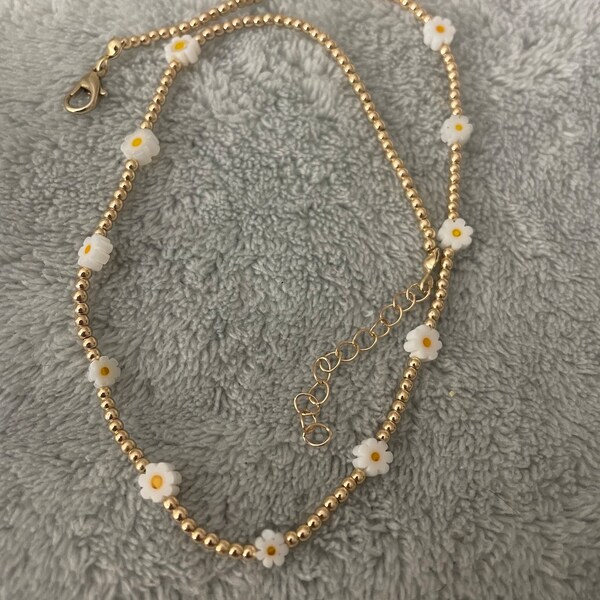 14k gold necklace with glass daisy beads