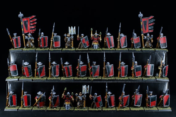 ウォーハンマーオールドワールド MEN-AT-ARMS Amazon.com: Warhammer Games Workshop The Old World - Kingdom