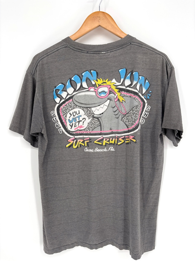 Vintage 1991 Ron Jon Surfshop Surf Tee, Size Large, Single Stitch, Made in USA Bild 1