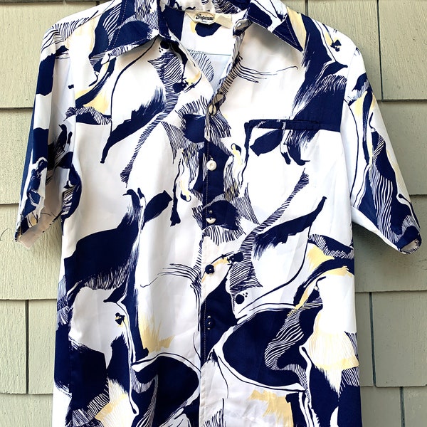 Vintage Hawaii Aloha Shirt, Tropicana Hawaii, Made in Hawaii, size large