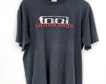 Vintage Y2K Tool Band Tee 10,000 days Tee, Size Large