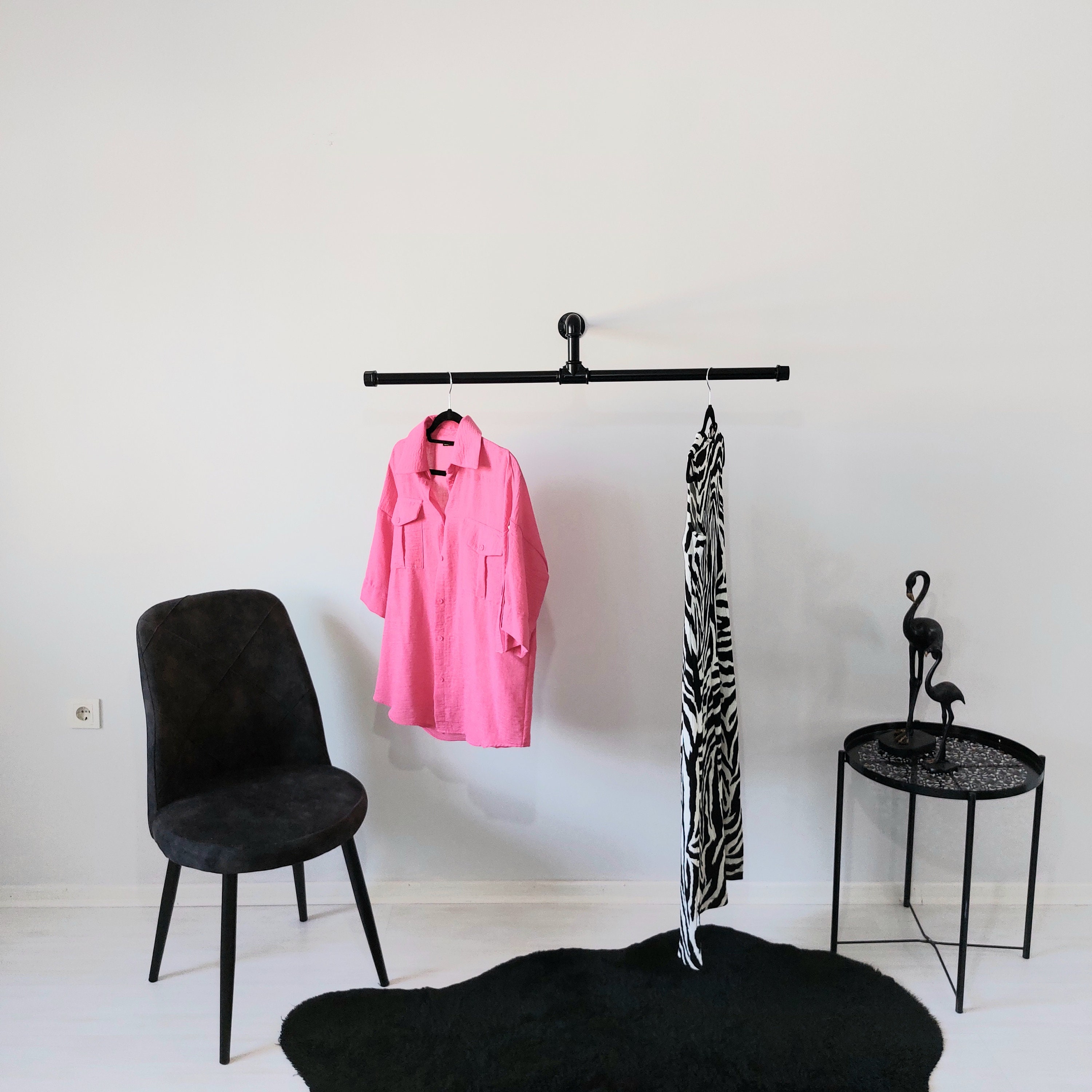 Steam Punk Rear Back Rack Tee Retail Rack, Steampunk Design, Industrial Pipe Wall Rack, Clothing ...