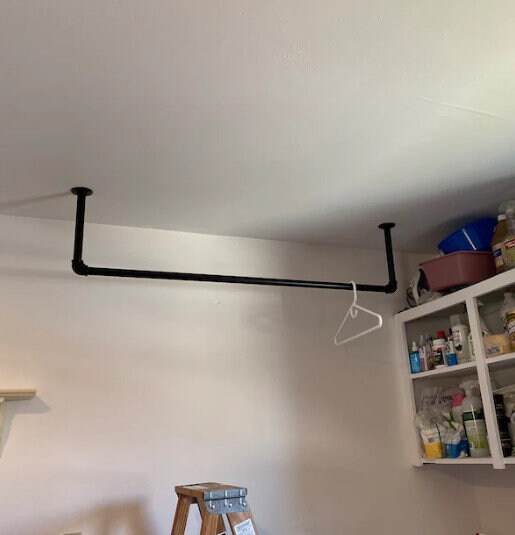 Appendiabiti Da Soffitto Rubi Design Moderno: Guardaroba Angolare In Acciaio 80x60 Cm, Resistente E Portata 30 Kg - Colore Nero