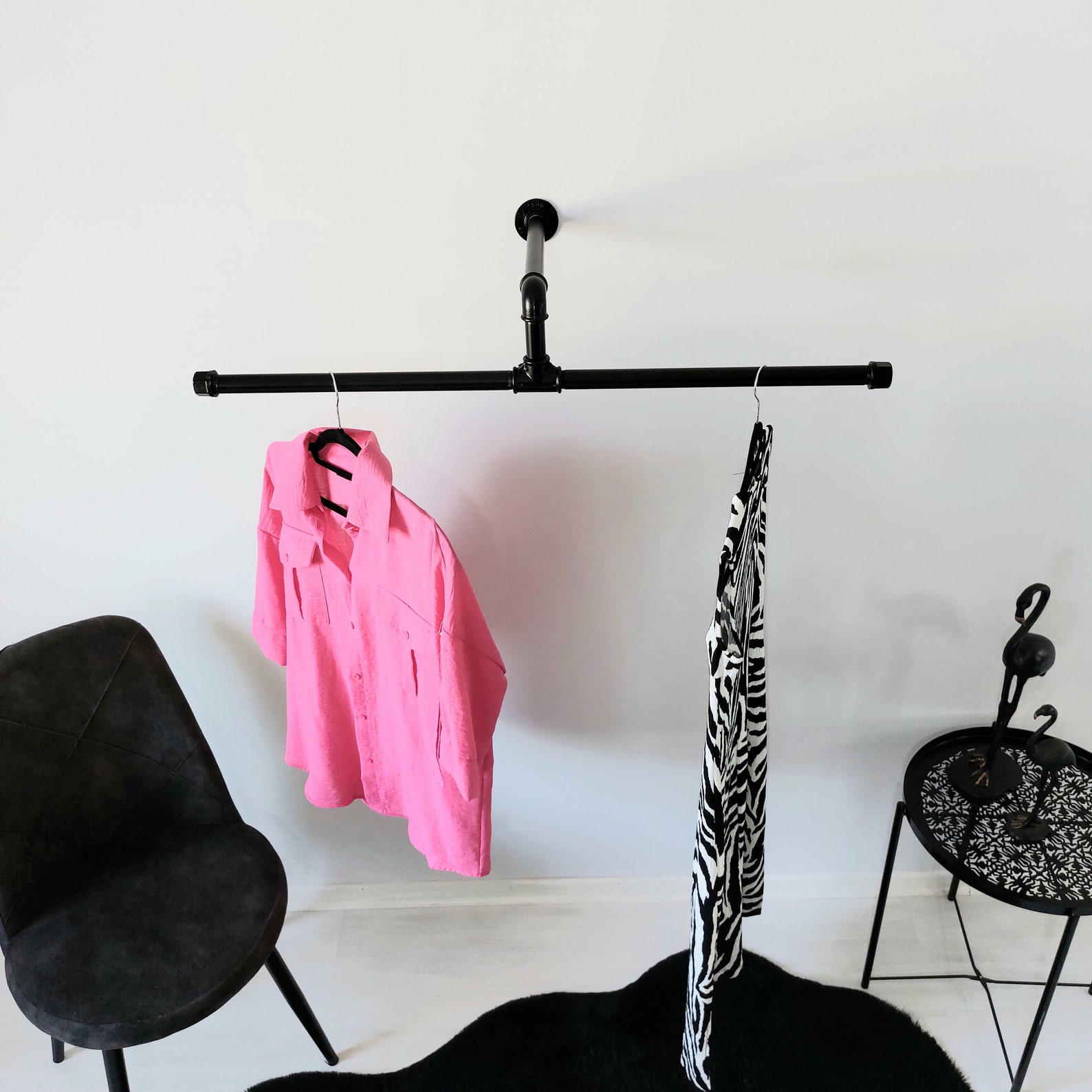 Steam Punk Rear Back Rack Tee Retail Rack, Steampunk Design, Industrial Pipe Wall Rack, Clothing ...