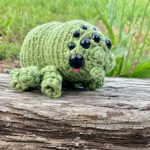 Amigurumi spider, crochet spider, arachnid plushy, stuffed toy, spider plushy, spider toy
