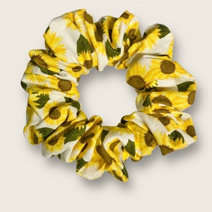 Oversized Sunflower Scrunchie/ SCRUNCHIES • oversized hair scrunchies/ boho summer vibes/ spring flowers